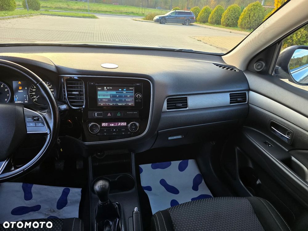 Mitsubishi Outlander 2.0 2WD Edition - 26