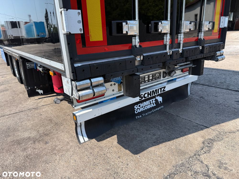 Schmitz Cargobull - 11