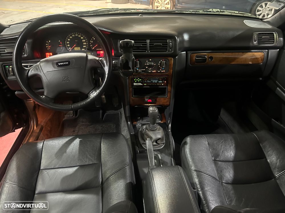 Volvo V70 2.0 T - 7