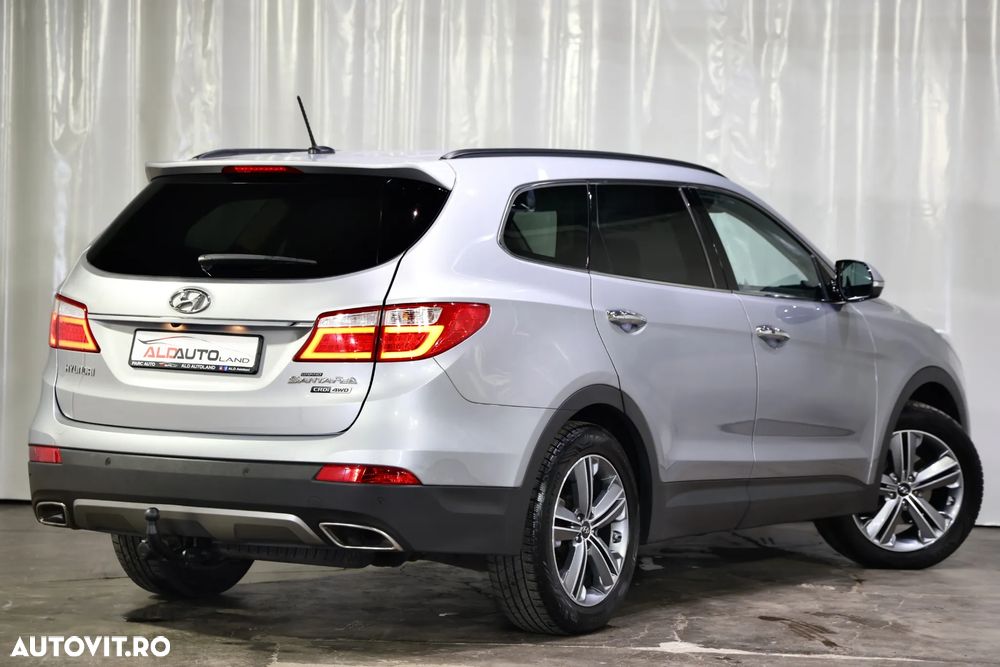 Hyundai Santa Fe 2.2 CRDi 4WD Automatik Premium - 3