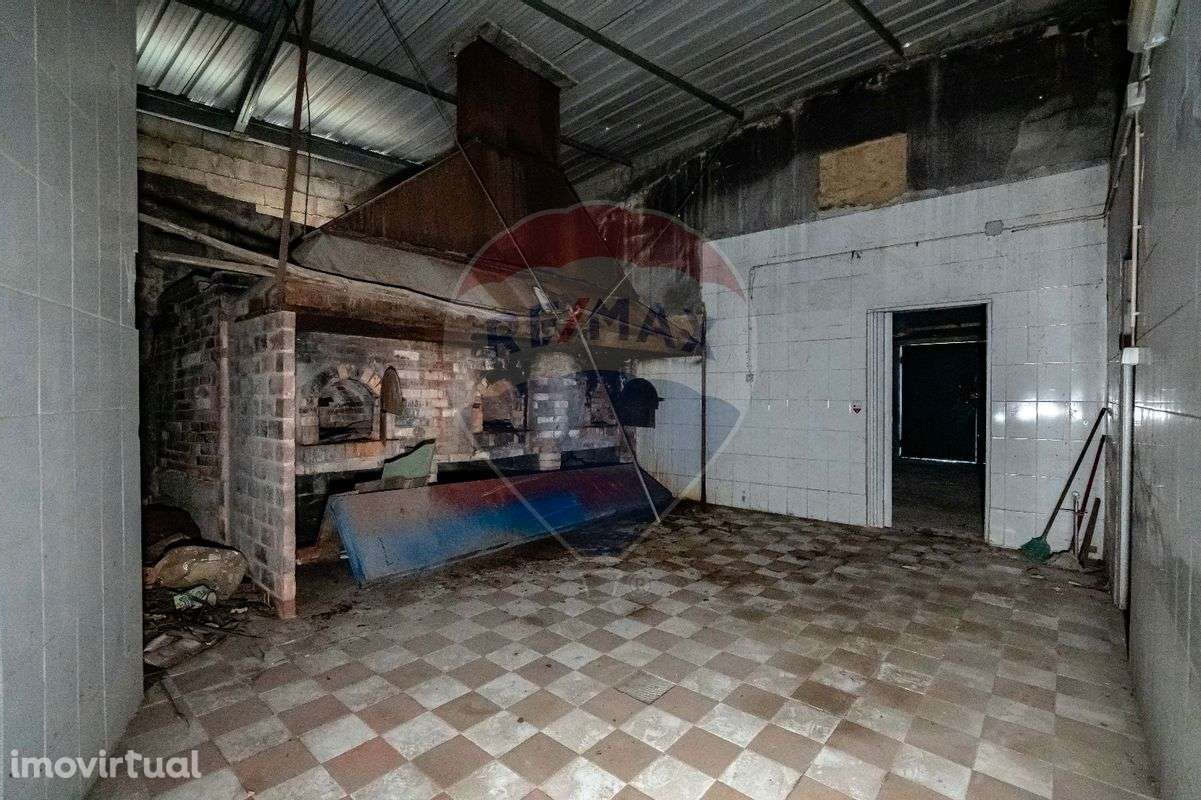 Moradia T4 para venda - Grande imagem: 2/37