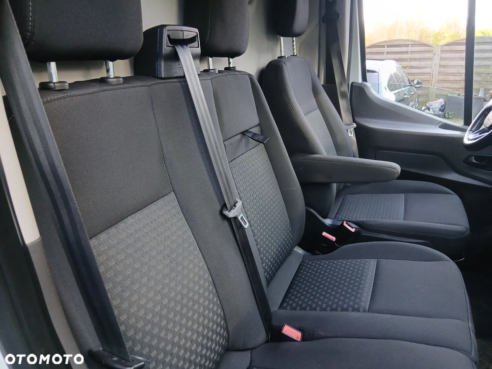 Ford Transit - 14