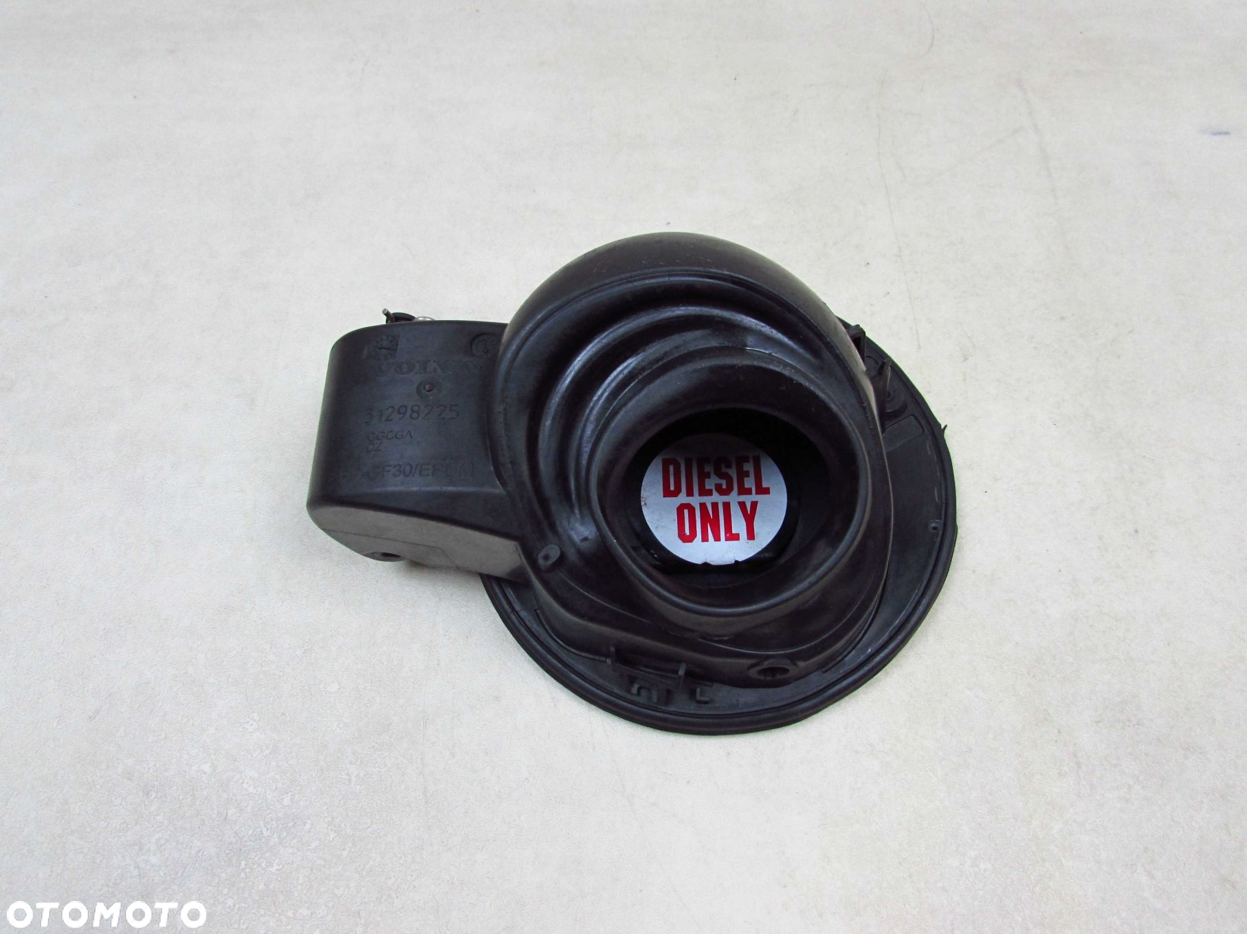 VOLVO XC60 08-17 KLAPKA WLEWU PALIWA 31280187 31298225 452 452-46 - 7