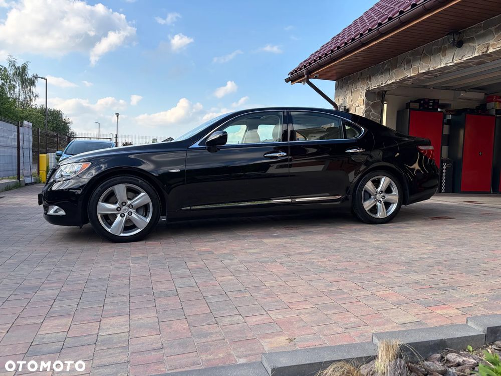 Lexus LS 460 Superior - 10