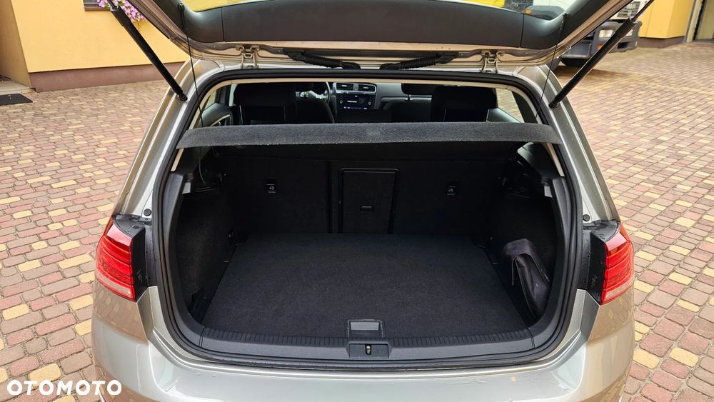 Volkswagen Golf 1.5 TSI BMT Comfortline - 9