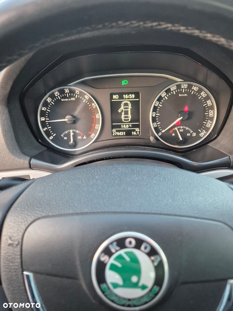 Skoda Octavia 2.0 TDI Edition 100 DPF - 13