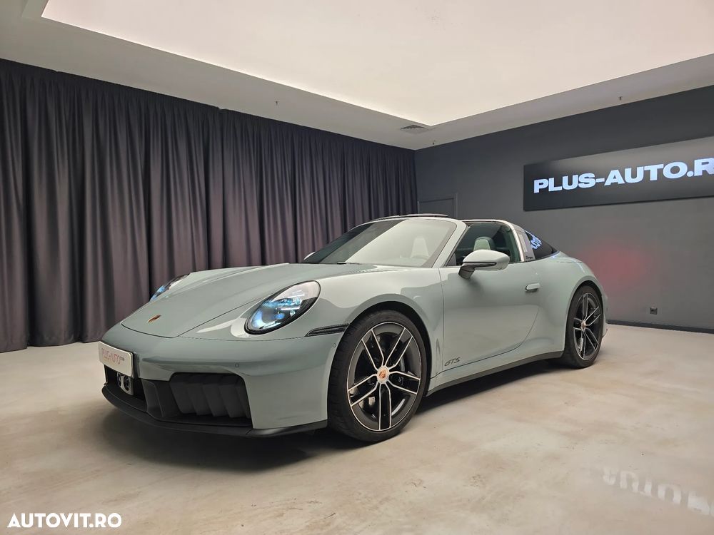 Porsche 992 - 1