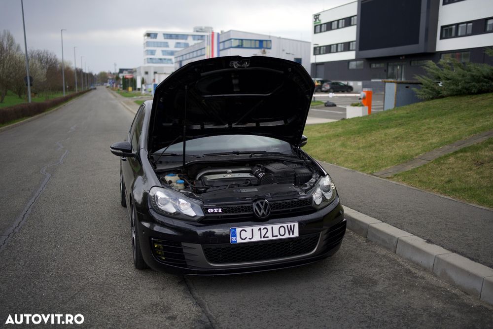 Volkswagen Golf - 14