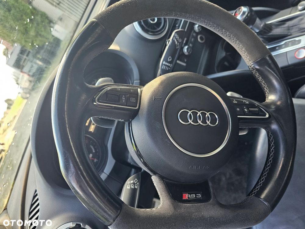 Audi RS3 Sportback S tronic - 13