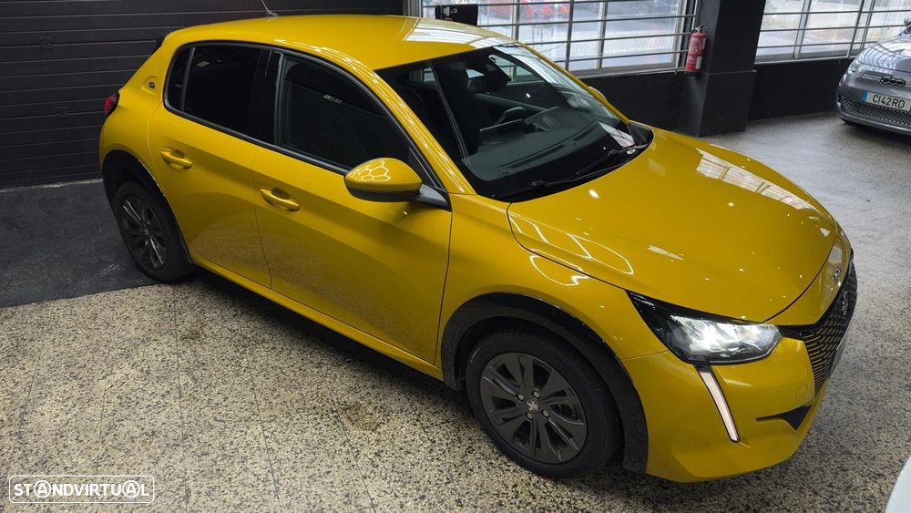 Peugeot e-208 Allure Pack - 4