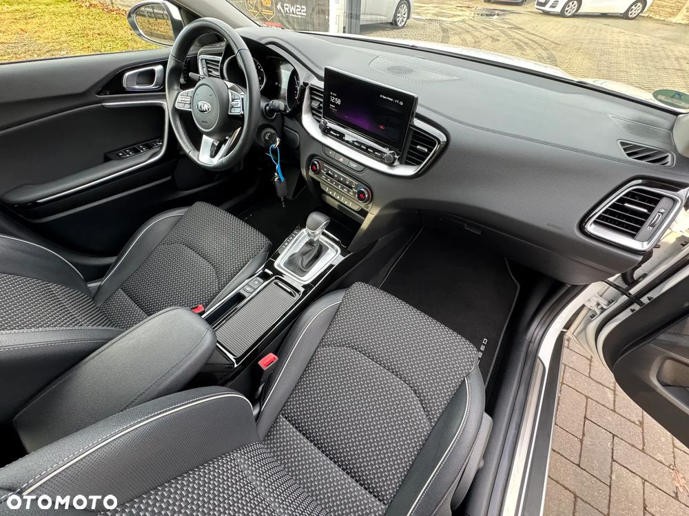 Kia XCeed 1.4 T-GDI OPF DCT7 SPIRIT - 35
