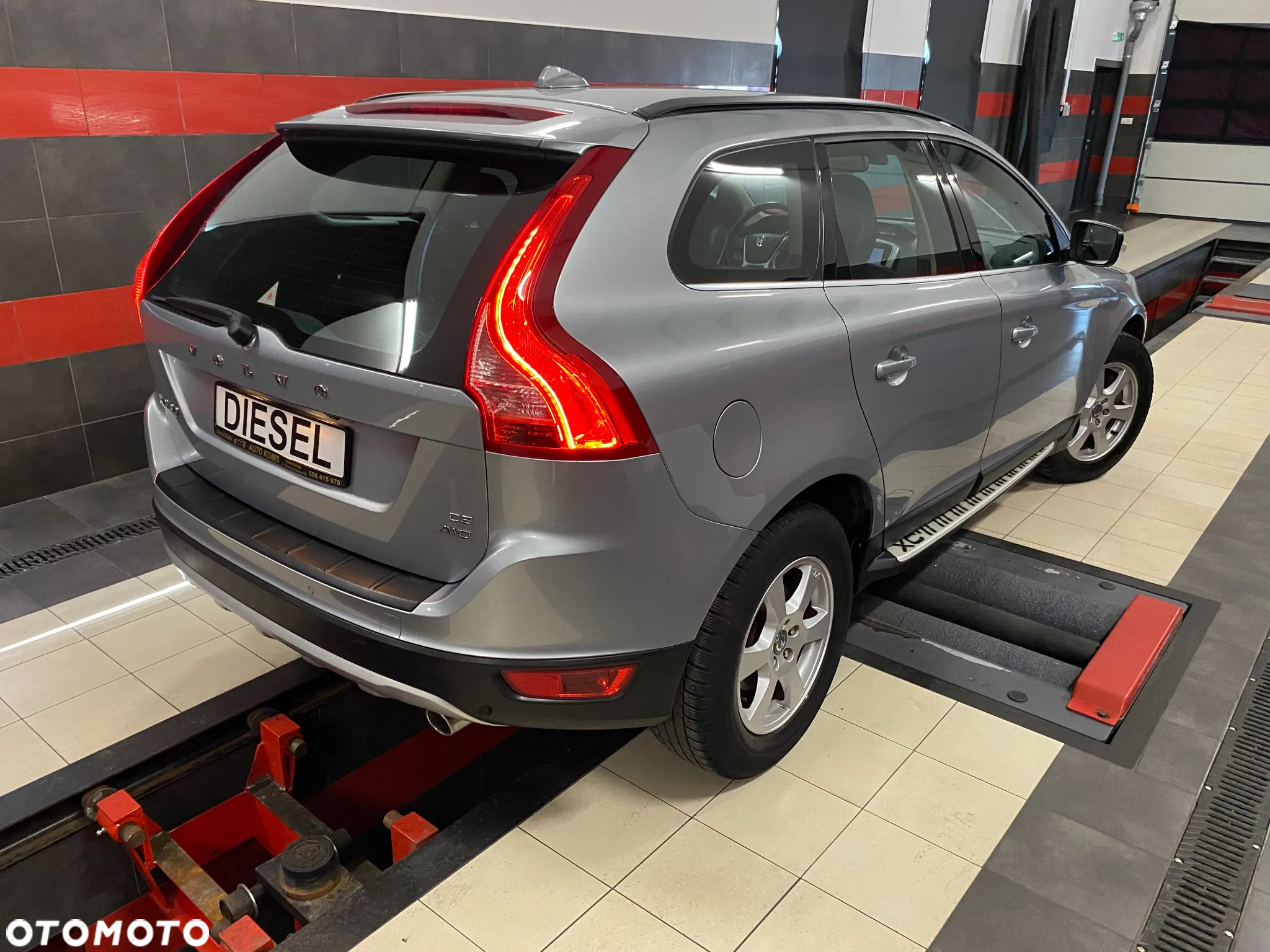 Volvo XC 60 D5 AWD Summum - 8