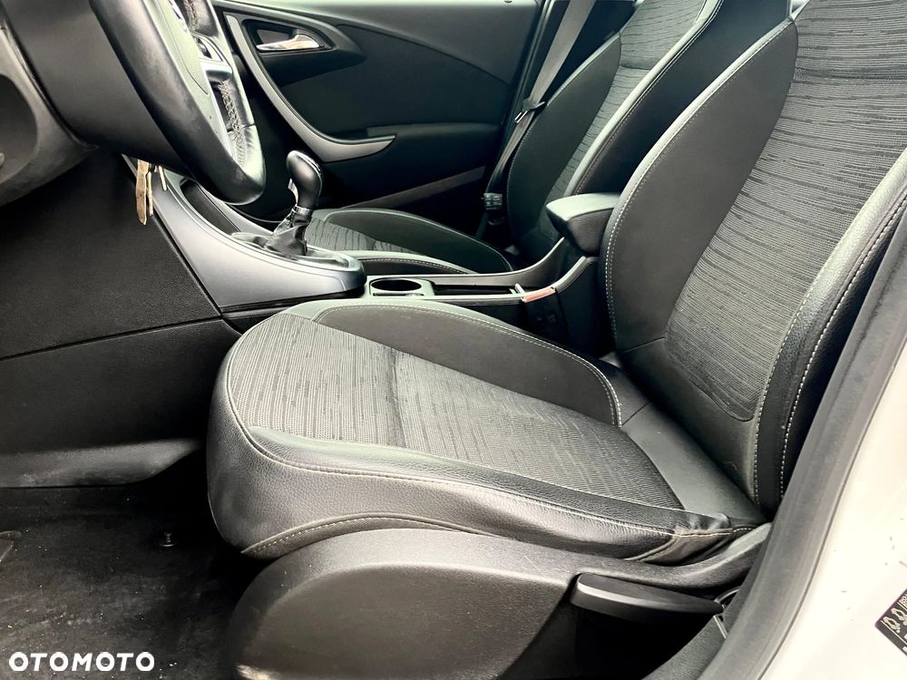 Opel Astra 1.4 Turbo Color Edition - 8