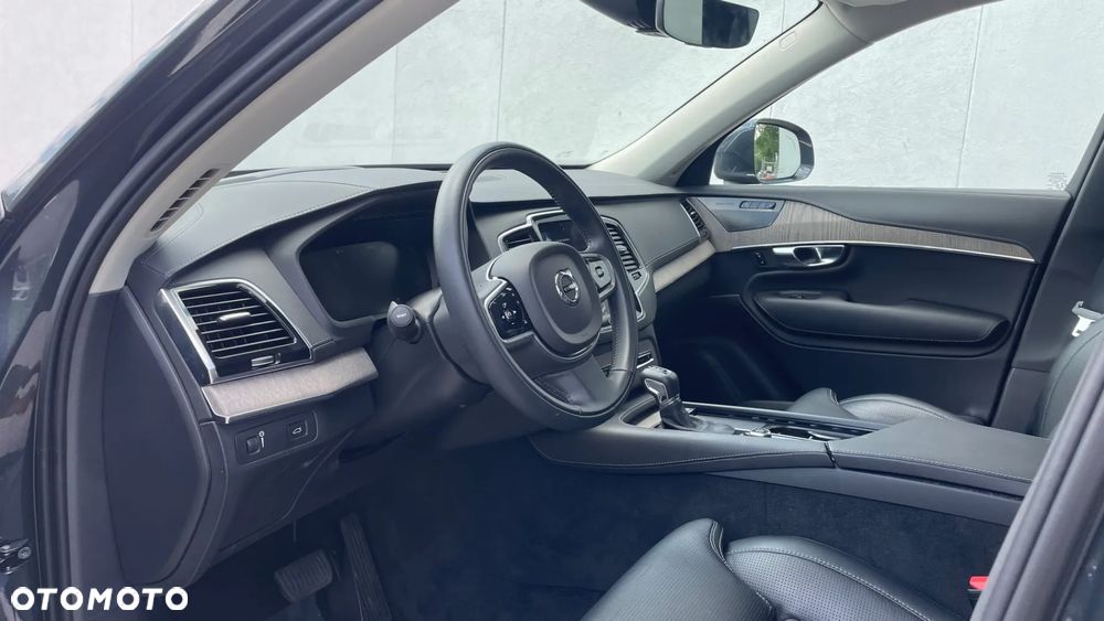 Volvo XC 90 - 14