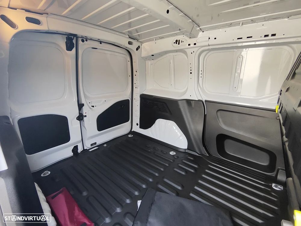 Fiat e-Dobló L1 50 kWh - 13