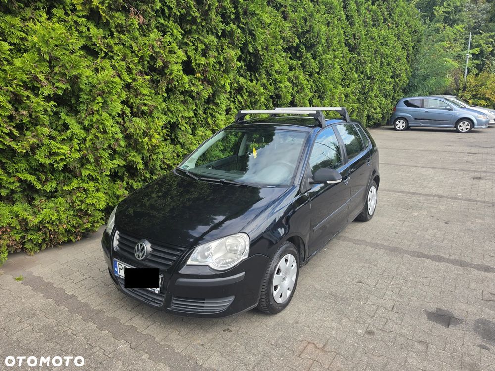 Volkswagen Polo 1.2 Entry - 1