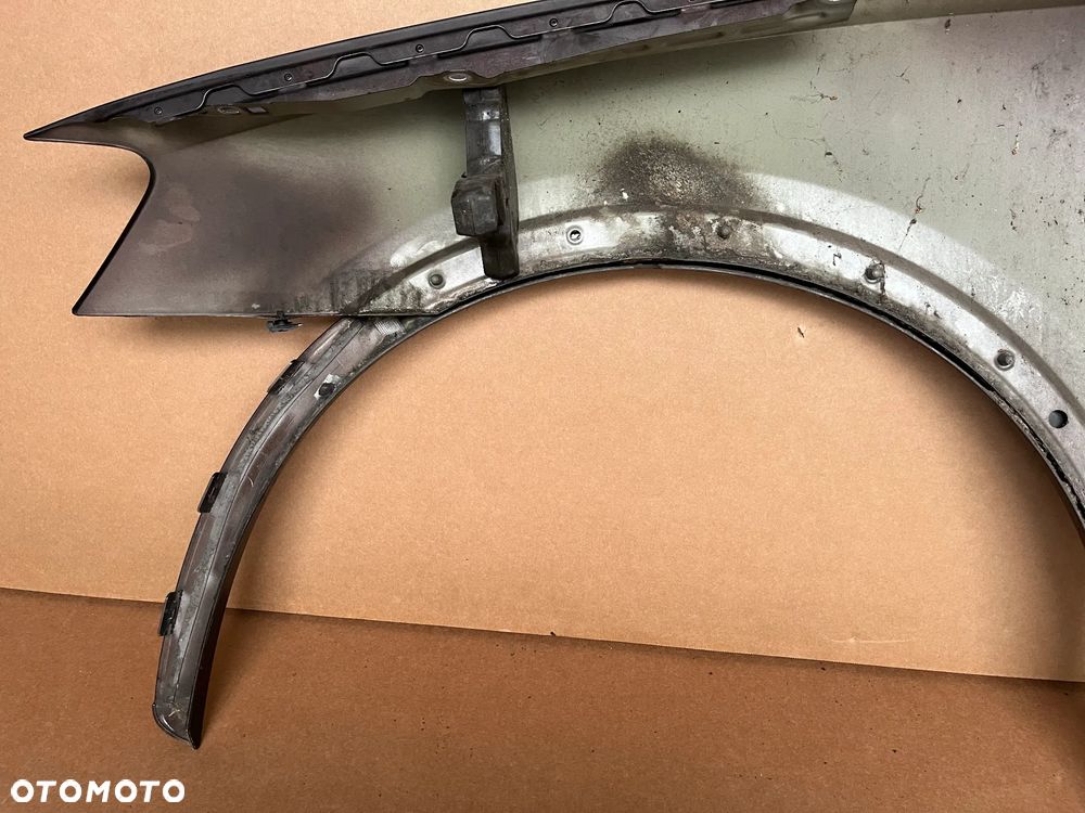 BLOTNIK AUDI Q3 8U0 2011-2018 PRAWY BŁOTNIK AUDI Q3 LIFT 8U0 LISTWA - 9