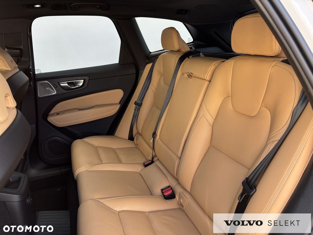 Volvo XC 60 - 23