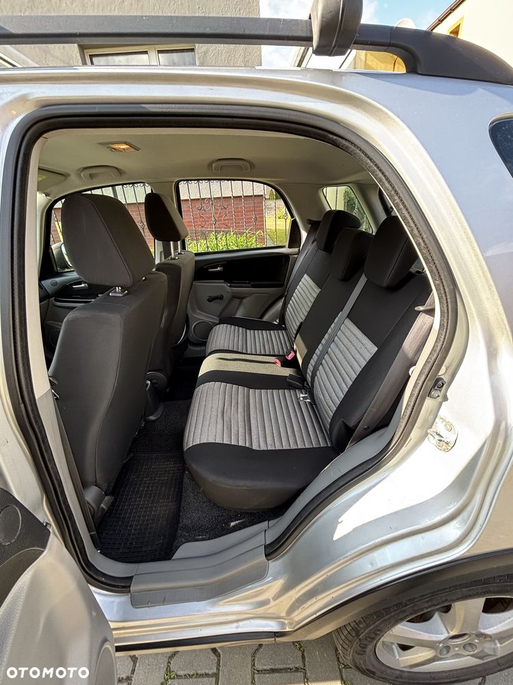 Suzuki SX4 - 6