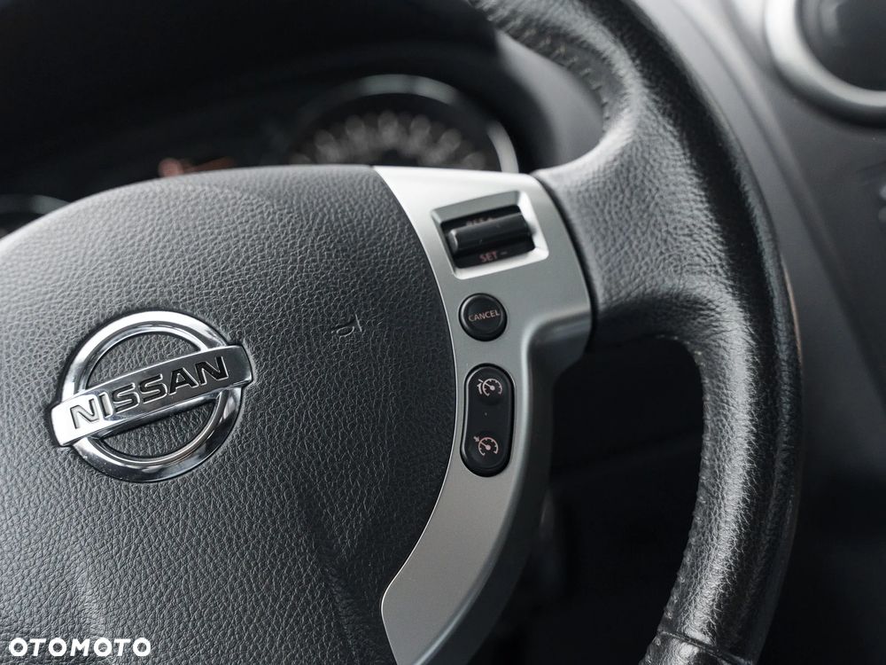 Nissan Qashqai - 40