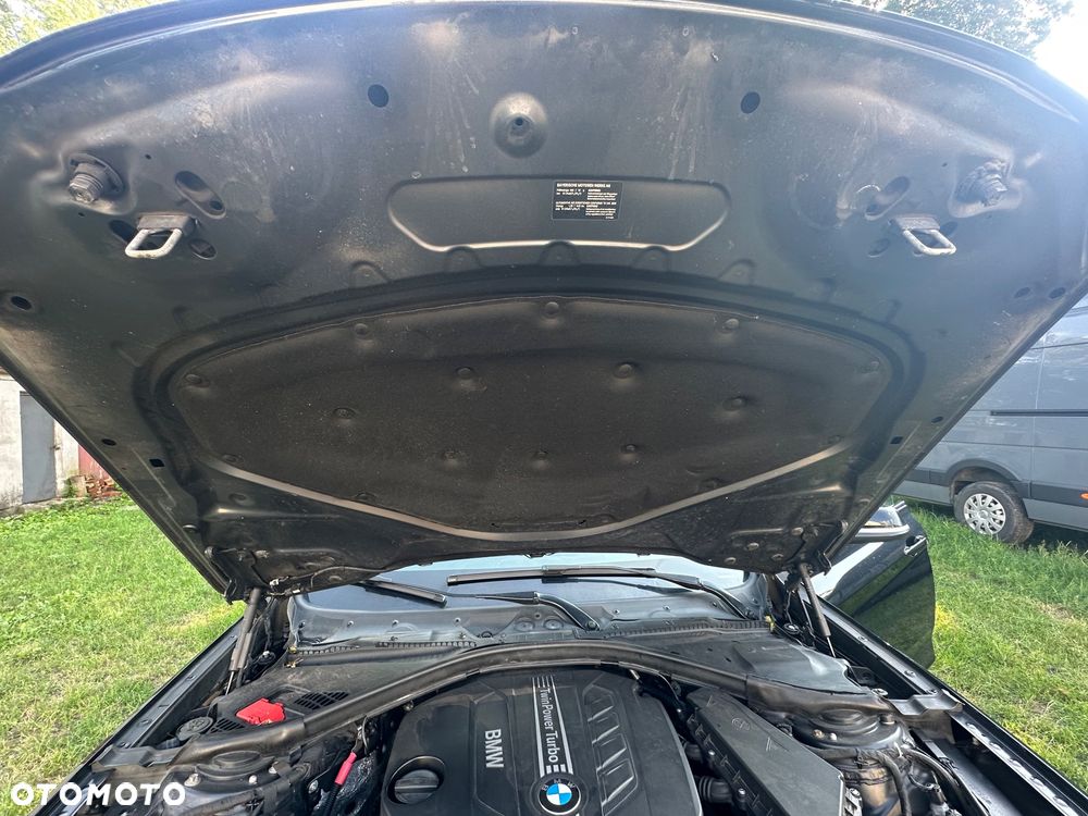 BMW Seria 3 318d - 35