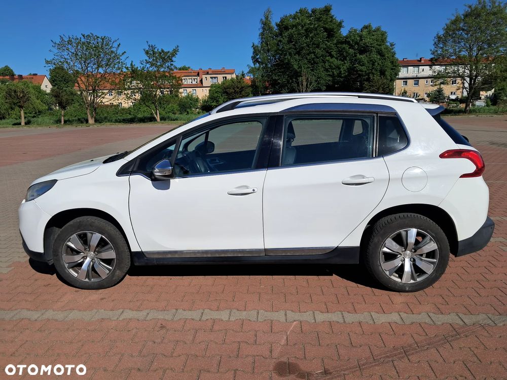 Peugeot 2008 1.6 VTi Allure - 3