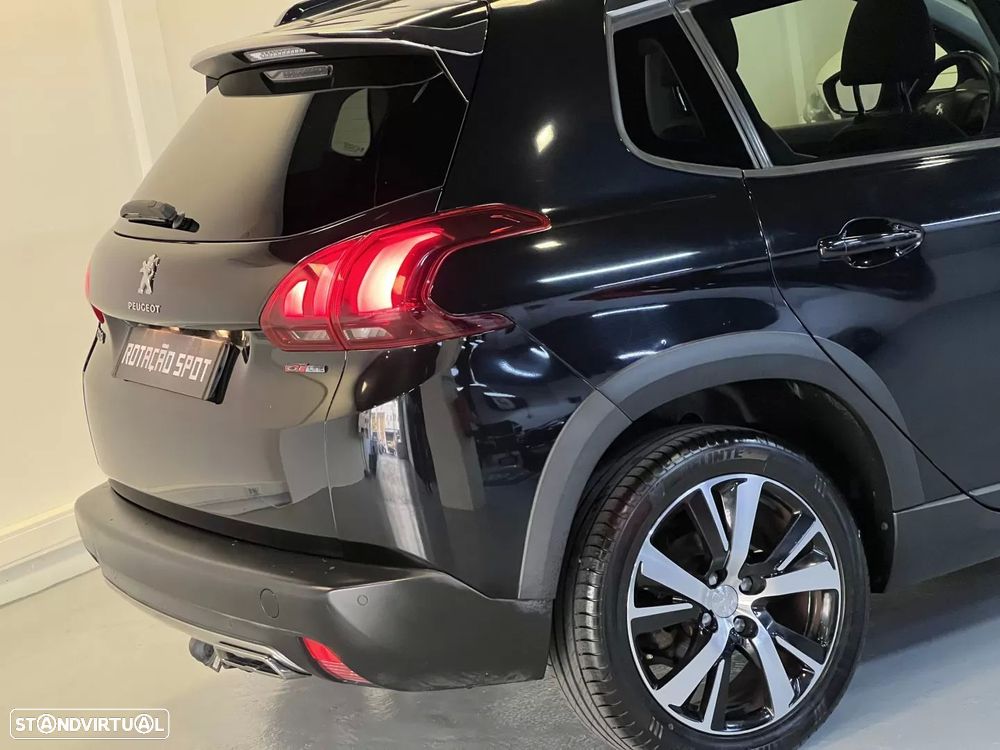 Peugeot 2008 1.2 PureTech GT - 23