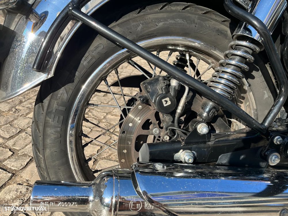 Royal Enfield Classic Classic 350 - Chrome - 12