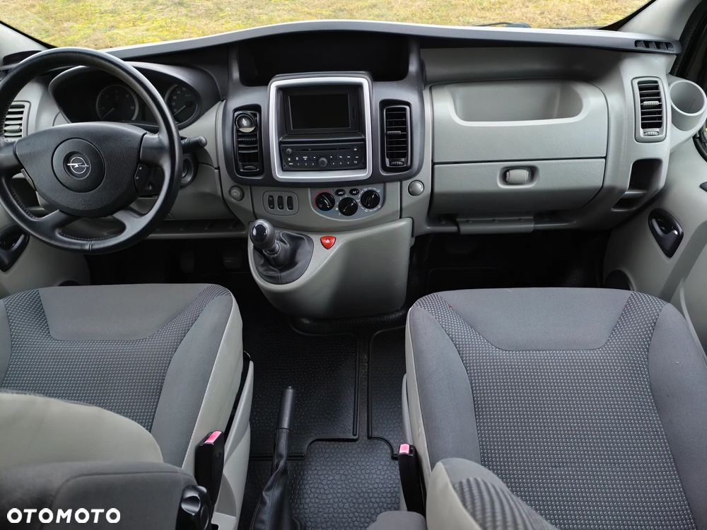 Opel VIVARO - 18