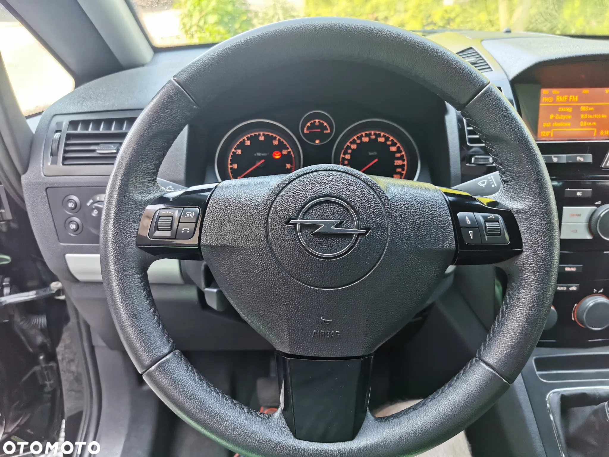 Opel Zafira 1.8 Easytronic Cosmo - 11