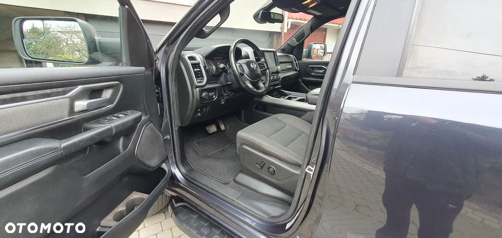Dodge RAM 1500 5.7 4x4 - 33