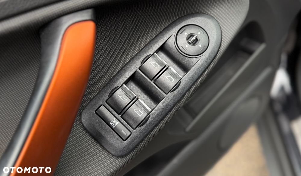 Ford Kuga 2.0 TDCi 4x4 Titanium - 19