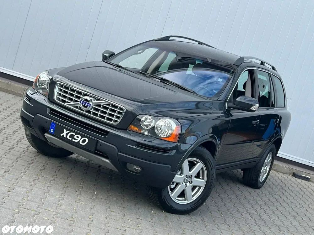 Volvo XC 90 - 1