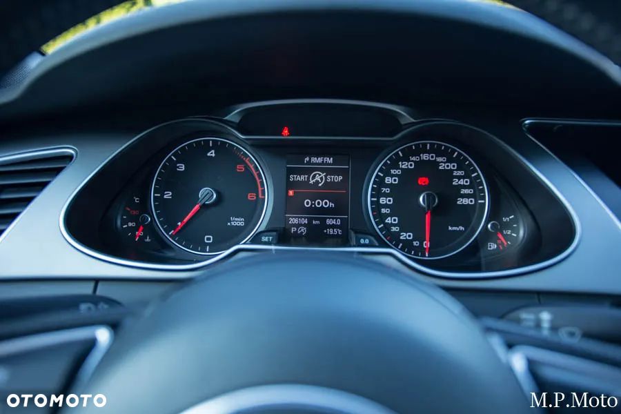 Audi A4 Avant 2.0 TDI Quattro Line S tronic - 17
