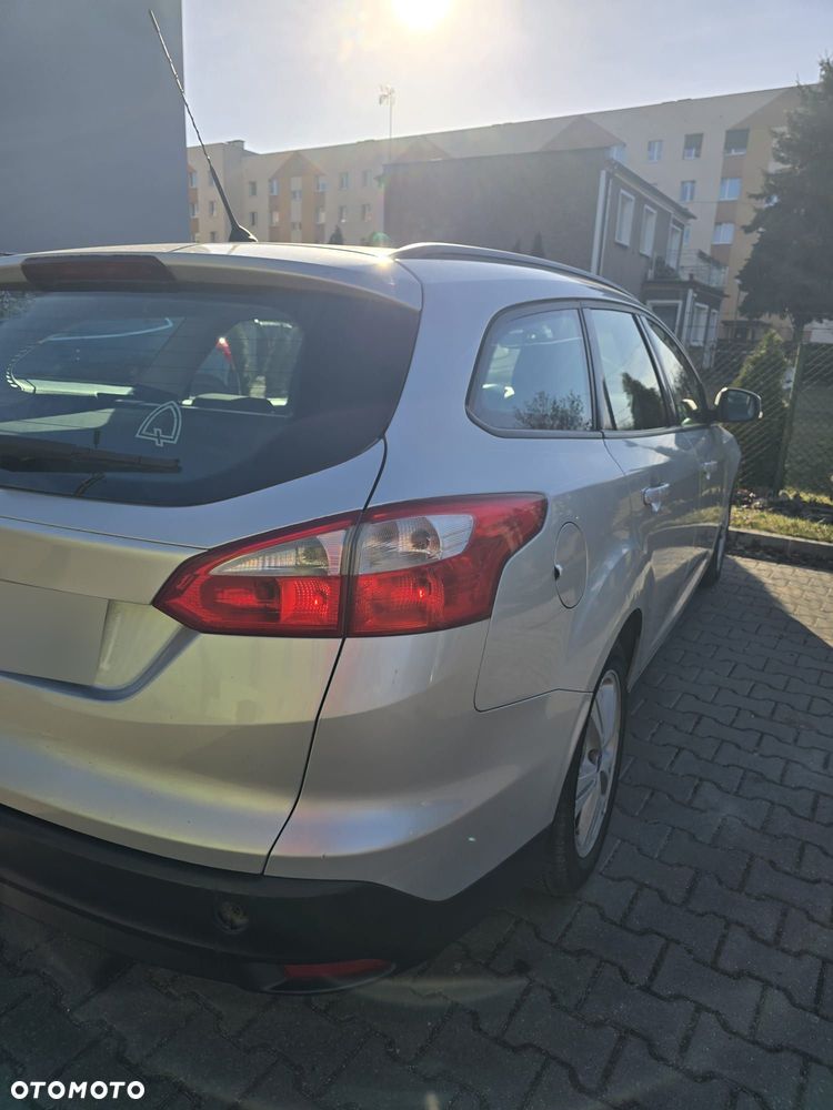 Ford Focus 1.6 TDCi Edition - 4