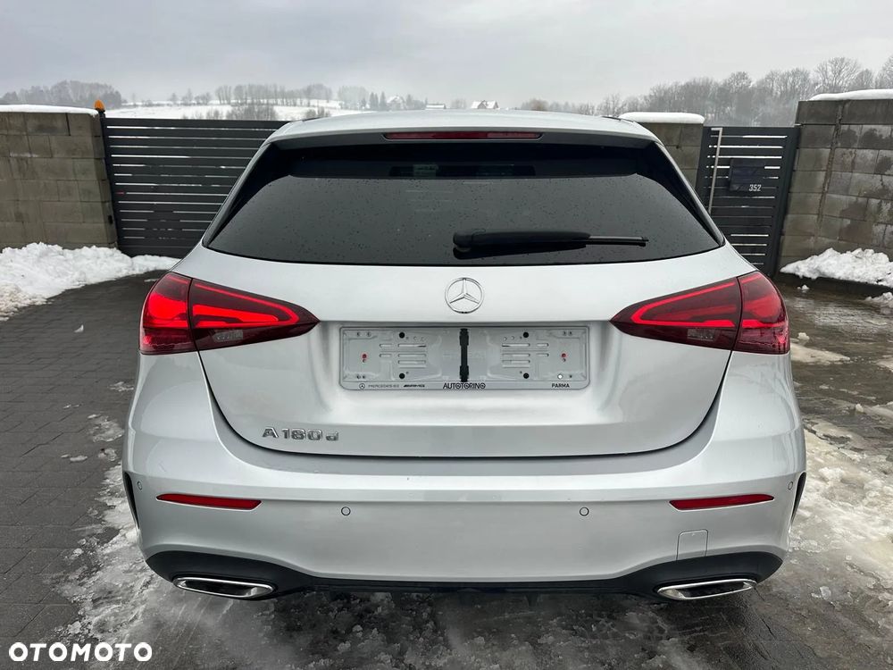 Mercedes-Benz Klasa A 180 d 8G-DCT AMG Line - 4