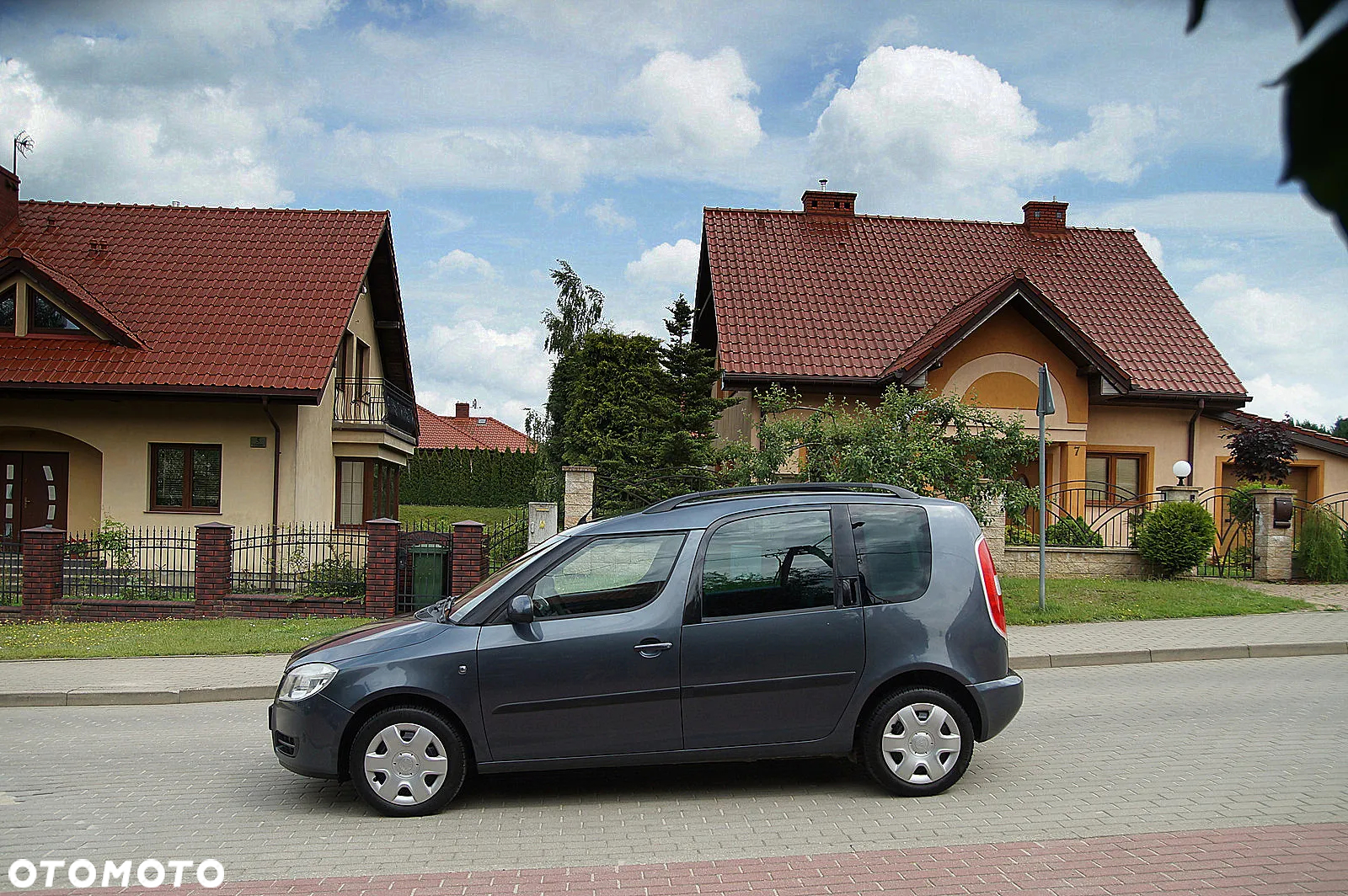 Skoda Roomster 1.2 12V HTP Style - 4