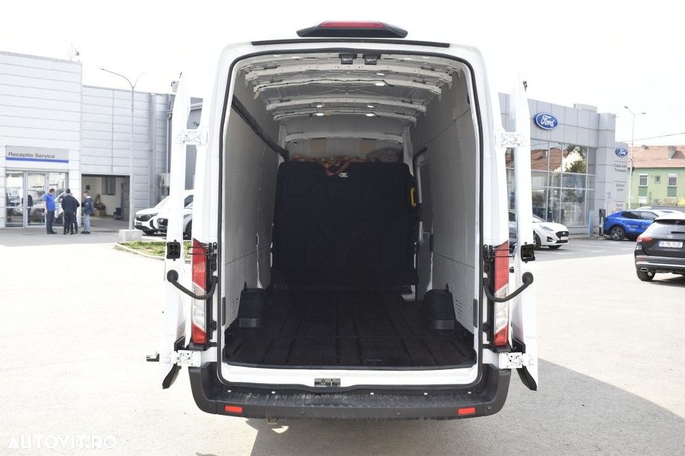 Ford Transit - 9