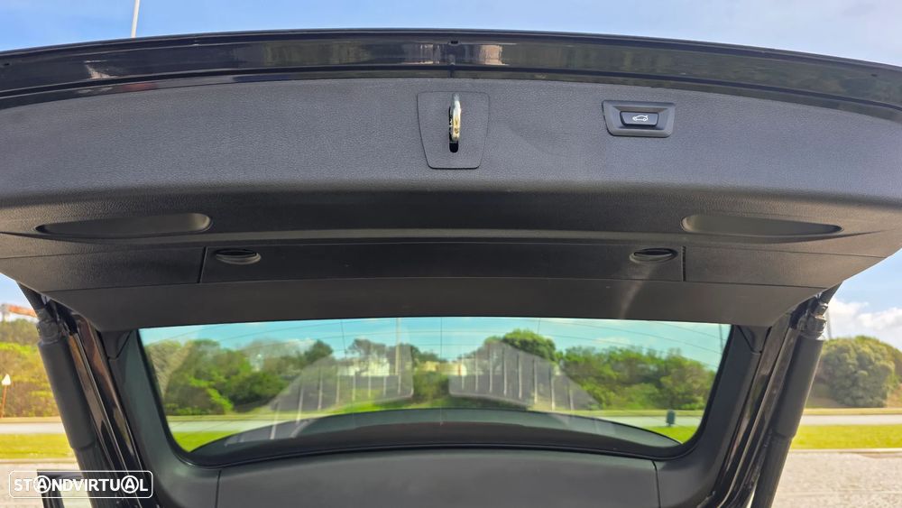 BMW 320 d xDrive Aut. Sport Line - 18