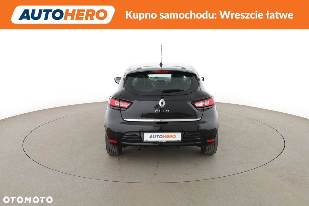 Renault Clio - 6