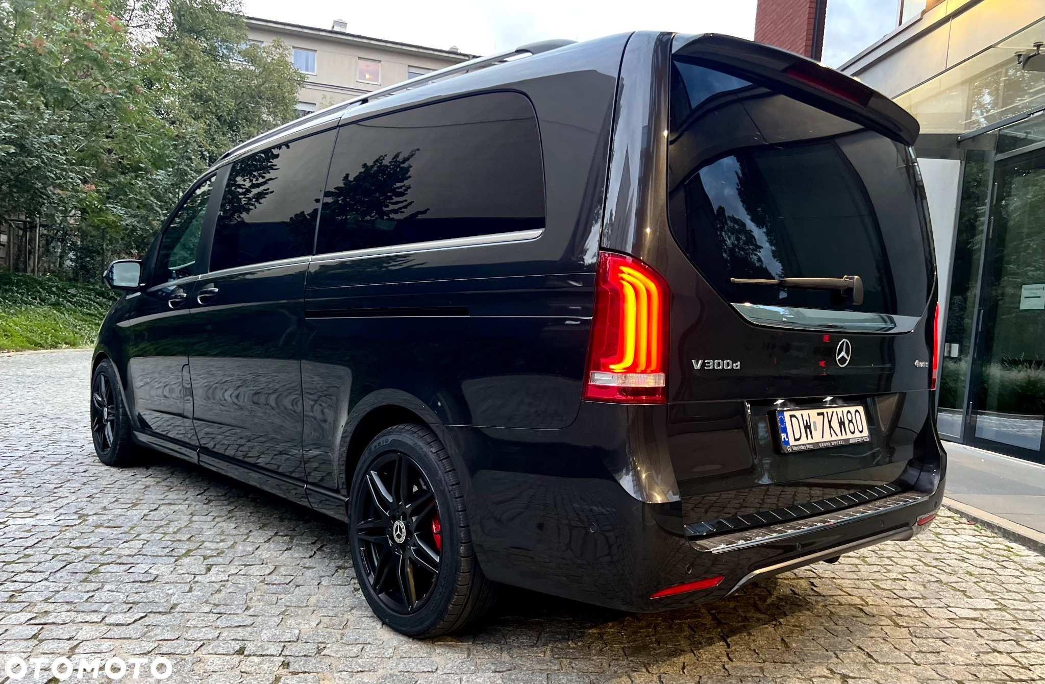 Mercedes-Benz Klasa V 300 d 4-Matic Avantgarde 9G-Tronic (ekstra d³) - 7