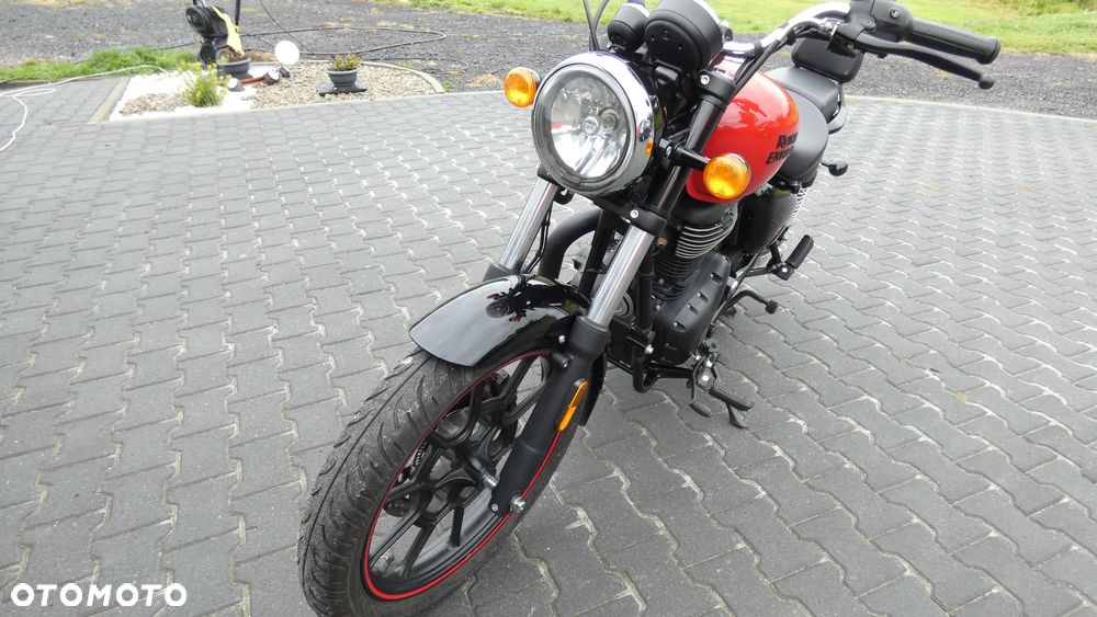 Royal Enfield Meteor - 4
