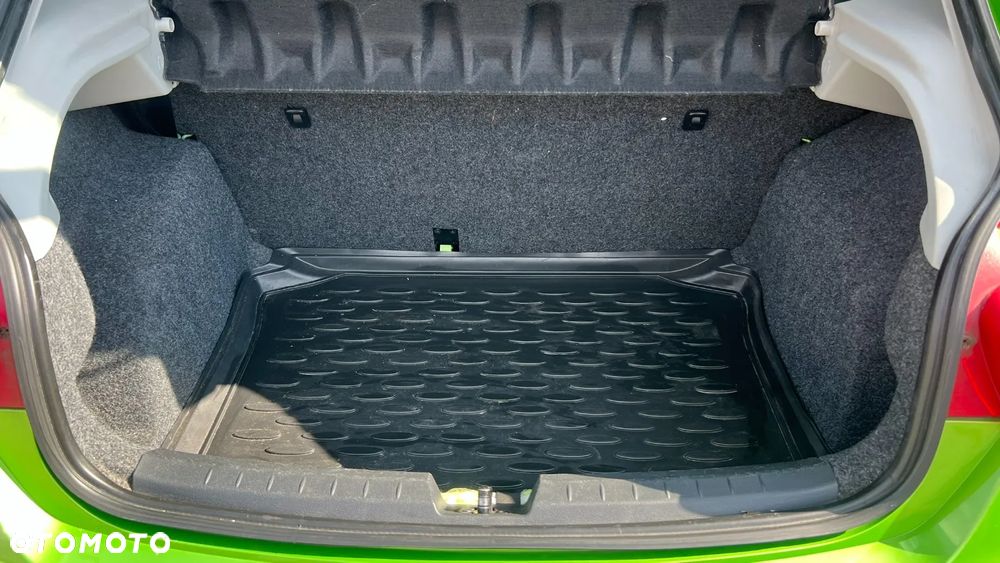 Seat Ibiza 1.4 16V Reference - 18