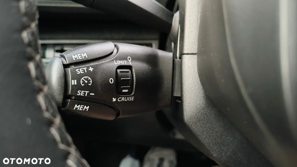 Peugeot 5008 1.5 BlueHDI Active S&S - 13