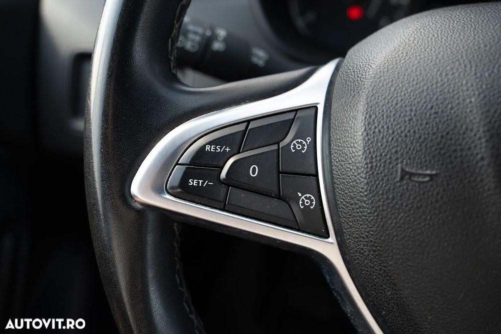 Dacia Duster Blue dCi 115 4WD Comfort - 28
