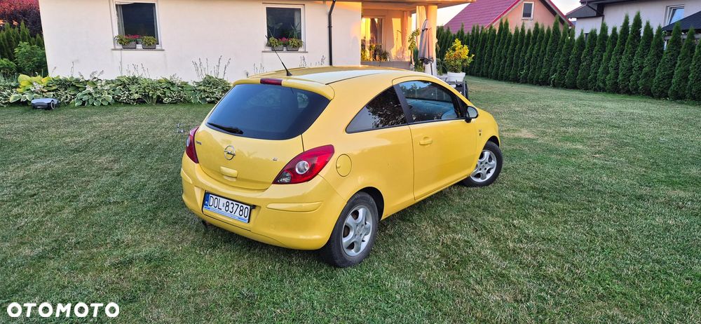 Opel Corsa 1.2 16V 111 - 5