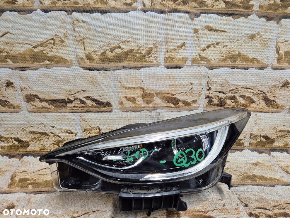 infiniti q30 q-30 qx30 halogen+led lewa lampa europejska idealna - 1