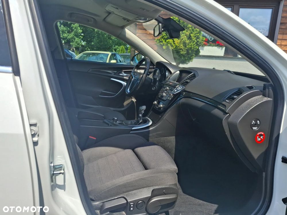 Opel Insignia 2.0 CDTI Cosmo - 27