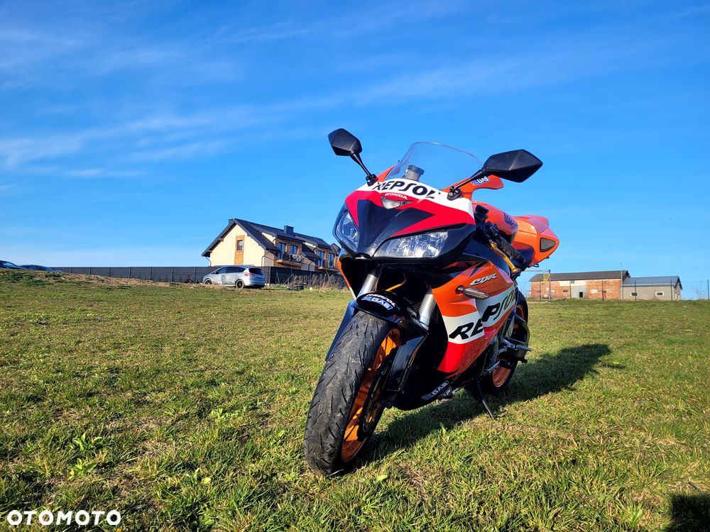 Honda CBR - 6