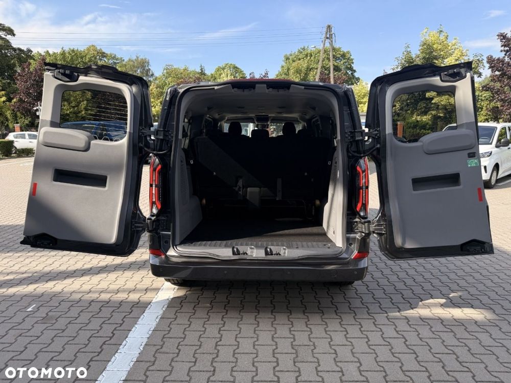 Ford Transit Custom - 8